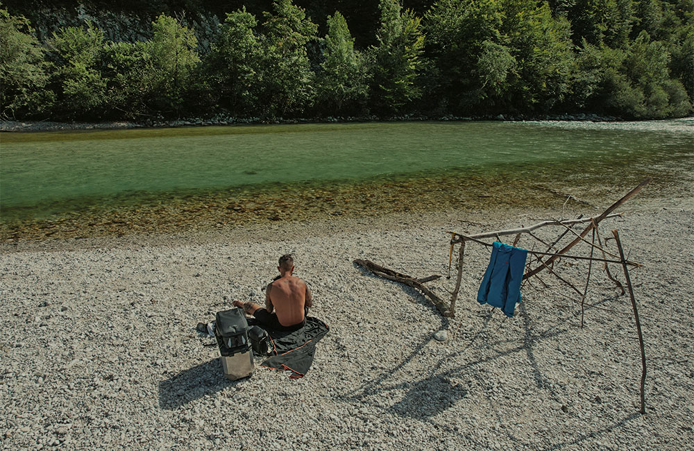 imagenes de viaje realizadas por mario de free live free ride con un drone de italia
